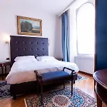Moderno Hotel Pavía
