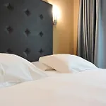 Hotel Moderno Pavía