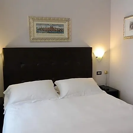 Moderno 4* Pavia