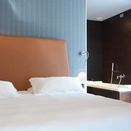 Hotel Moderno 4*