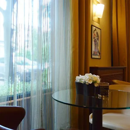 Moderno 4* Pavia